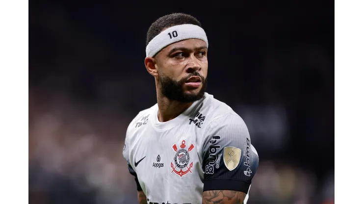 Memphis Depay jogador do Corinthians durante partida contra o Universidad Central no estádio Arena Corinthians pelo campeonato Copa Libertadores 2025. Foto: Marcello Zambrana/AGIF