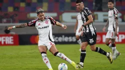 SANTIAGO DEL ESTERO, ARGENTINA - MAY 07: Luiz Araujo of Flamengo shoots during the Copa CONMEBOL Libertadores 2025 Group C match between Central Cordoba and Flamengo at Estadio Unico Madre de Ciudades on May 07, 2025 in Santiago del Estero, Argentina. (Photo by Joaquín Camiletti/Getty Images)