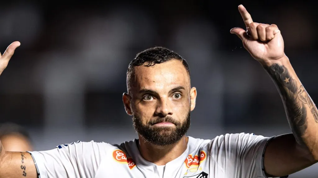 Foto: Abner Dourado/AGIF – Camisa 11 pode trocar de clube no futebol brasileiro no meio do ano.