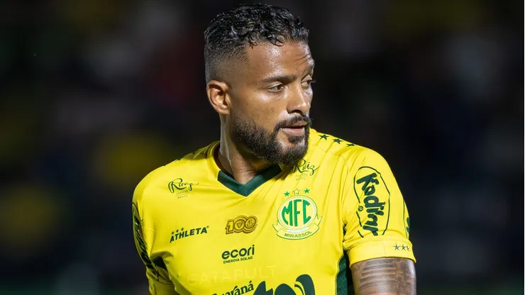 Reinaldo é um dos principais jogadores do Mirassol no Brasileirão Betano