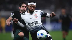 Memphis Depay jogador do Corinthians durante partida contra o Racing-URU - Foto: Ettore Chiereguini/AGIF