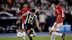 Botafogo vence Estudiantes por 3 a 2 e segue vivo na Copa Libertadores.