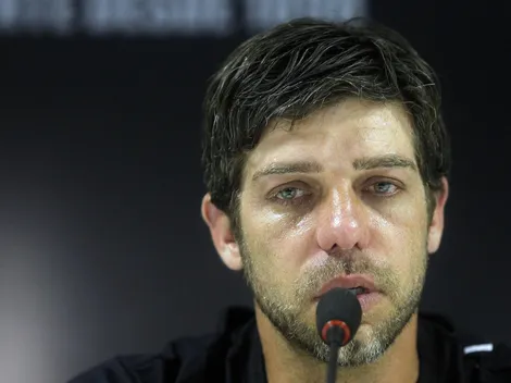 Juninho Pernambucano se posiciona sobre trabalhar no Vasco