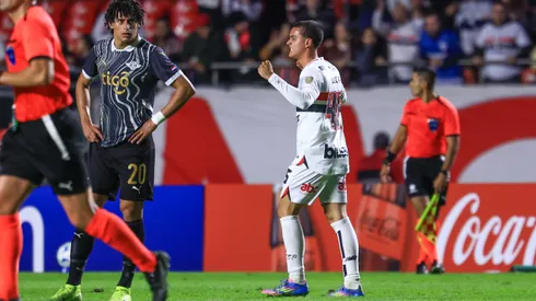 SP - SAO PAULO - 14/05/2025 - COPA LIBERTADORES 2025, SAO PAULO X LIBERTAD - Lucca jogador do Sao Paulo comemora seu gol durante partida contra o Libertad no estadio Morumbi pelo campeonato Copa Libertadores 2025. Foto: Marcello Zambrana/AGIF