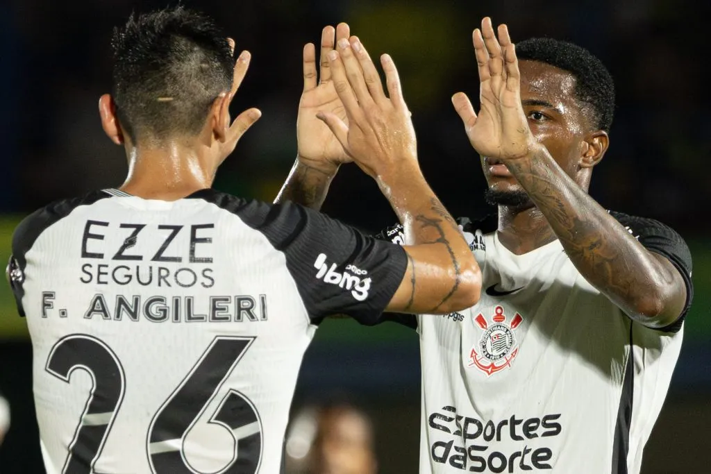 SP – MIRASSOL – 10/05/2025 – BRASILEIRO A 2025, MIRASSOL X CORINTHIANS -CACA jogador do Corinthians comemora seu gol durante partida contra o Mirassol no estadio Jose Maria de Campos Maia pelo campeonato Brasileiro A 2025. Foto: Joisel Amaral/AGIF