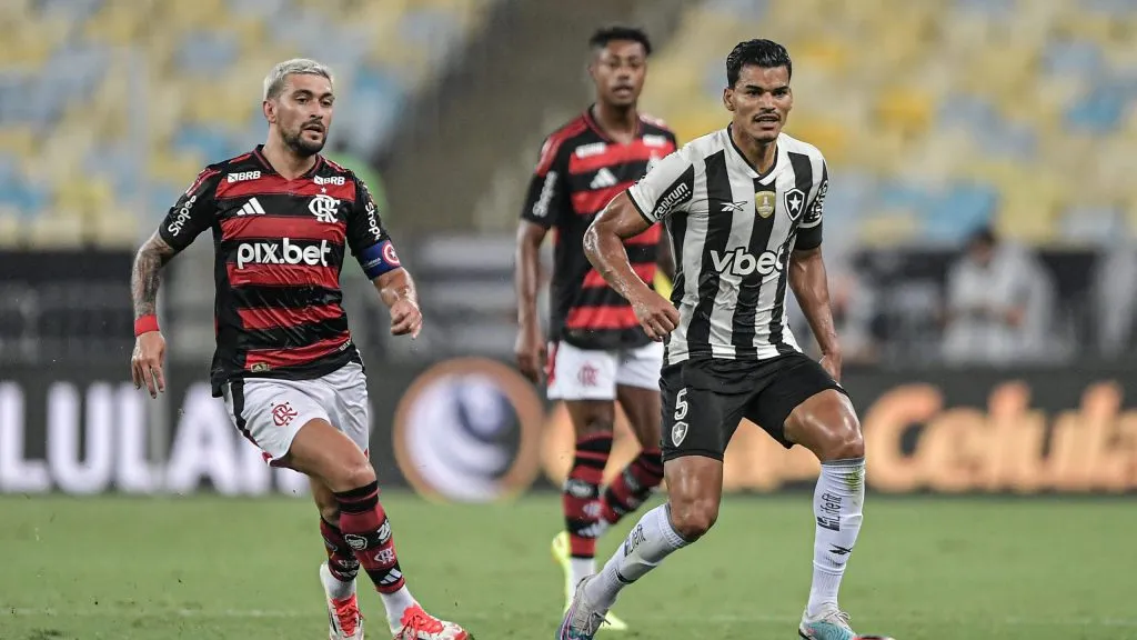 Flamengo foi superior ao Fogão nos confrontos de 2025. Foto: Thiago Ribeiro/AGIF