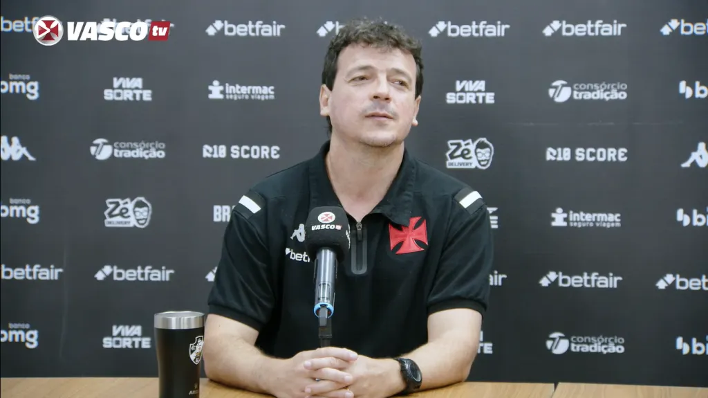 Fernando Diniz, técnico do Vasco
