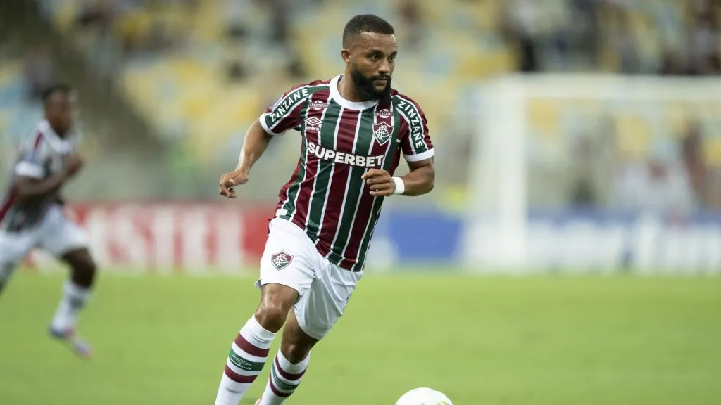 Samuel Xavier jogador do Fluminense durante partida contra o Union Española no estádio Maracanã pelo campeonato Copa Sul-americana 2025. Foto: Jorge Rodrigues/AGIF