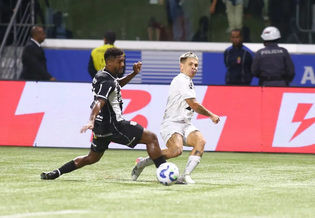Santos vem de empate sem gols com o Ceará. Foto: Mauricio De Souza/AGIF