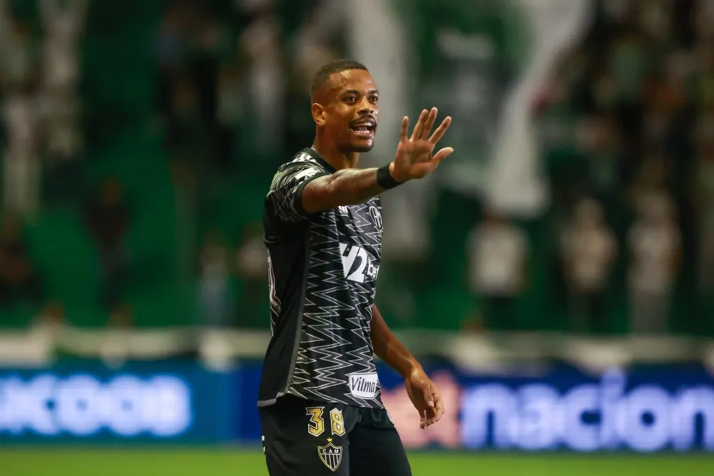 RS – CAXIAS DO SUL – 05/05/2025 – BRASILEIRO A 2025, JUVENTUDE X ATLETICO-MG – Caio Paulista jogador do Atletico-MG durante partida contra o Juventude no estadio Alfredo Jaconi pelo campeonato Brasileiro A 2025. Foto: Luiz Erbes/AGIF