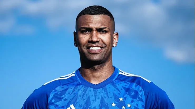 Walace pode deixar o Cruzeiro. Foto: Gustavo Martins