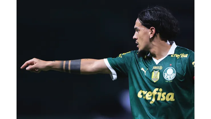 Gustavo Gómez foi substituído por João Martins após Flamengo fazer 1 a 0 contra Palmeiras e expôs ainda mais a equipe anfitriã - Foto: Ettore Chiereguini/AGIF