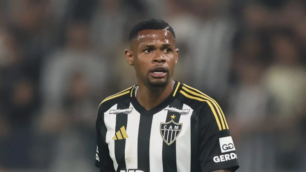 Junior Santos no Atlético. Foto: Gilson Lobo/AGIF