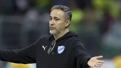 - Flavio Robatto, treinador do Bolívar