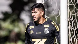 João Paulo perdeu espaço na Vila e pode ser envolvido em negociação