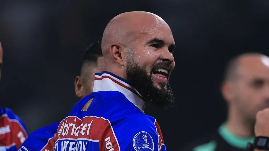 Zé Welison no Fortaleza. Foto: Ettore Chiereguini/AGIF