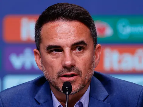 Vasco observa futuro de Rodrigo Caetano na CBF