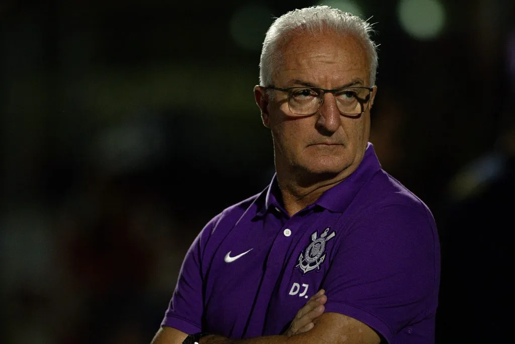 Treinador do Timão em partida pelo Brasileirão. Foto: Joisel Amaral/AGIF