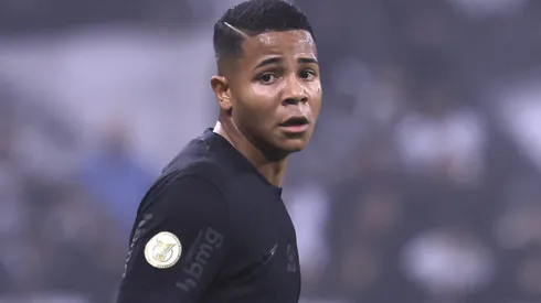 Wesley em ação pelo Corinthians - Foto: Marcelo Zambrana/AGIF.