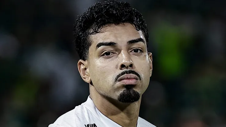 Matheus Bidu em ação pelo Corinthians - Foto: Fabio Giannelli/AGIF