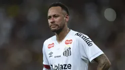 Neymar Jr jogador do Santos lamenta após partida contra o Fluminense no estádio Maracanã - Foto: Jorge Rodrigues/AGIF