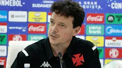 Fernando Diniz em coletiva do Vasco - Foto: Matheus Lima/Vasco