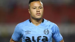 Marlon acabou perdendo grande chance antes do lance polêmico de pênalti para o São Paulo.