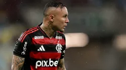 RJ - RIO DE JANEIRO - 30/01/2025 - CARIOCA 2025, FLAMENGO X SAMPAIO CORREA - Everton Cebolinha jogador do Flamengo durante partida contra o Sampaio Correa no estadio Maracana pelo campeonato Carioca 2025. Foto: Thiago Ribeiro/AGIF