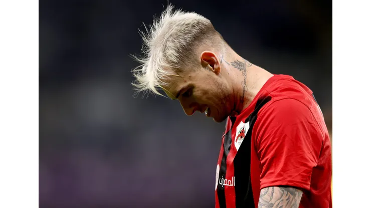 AL AIN, UNITED ARAB EMIRATES - FEBRUARY 03: Roger Guedes of Al-Rayyan SC reacts during the AFC Champions League Elite match between Al Ain and Al-Rayyan at Hazza bin Zayed Stadium on February 03, 2025 in Al Ain, United Arab Emirates. (Photo by Francois Nel/Getty Images)