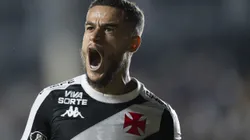 RJ - RIO DE JANEIRO - 17/05/2025 - BRASILEIRO A 2025, VASCO X FORTALEZA - Philippe Coutinho jogador do Vasco durante partida contra o Fortaleza no estadio Sao Januario pelo campeonato Brasileiro A 2025. Foto: Jorge Rodrigues/AGIF