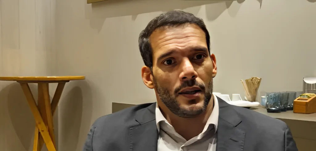 Foto: Reprodução/ YouTube – Samir Xaud conseguiu apoio do Palmeiras e mais nove clubes.