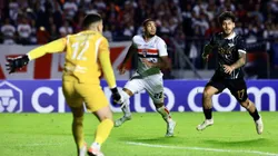 SP - SAO PAULO - 14/05/2025 - COPA LIBERTADORES 2025, SAO PAULO X LIBERTAD - Ruan jogador do Sao Paulo durante partida contra o Libertad no estadio Morumbi pelo campeonato Copa Libertadores 2025. Foto: Marcello Zambrana/AGIF