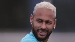 Neymar durante no treino CT Joaquim Grava.