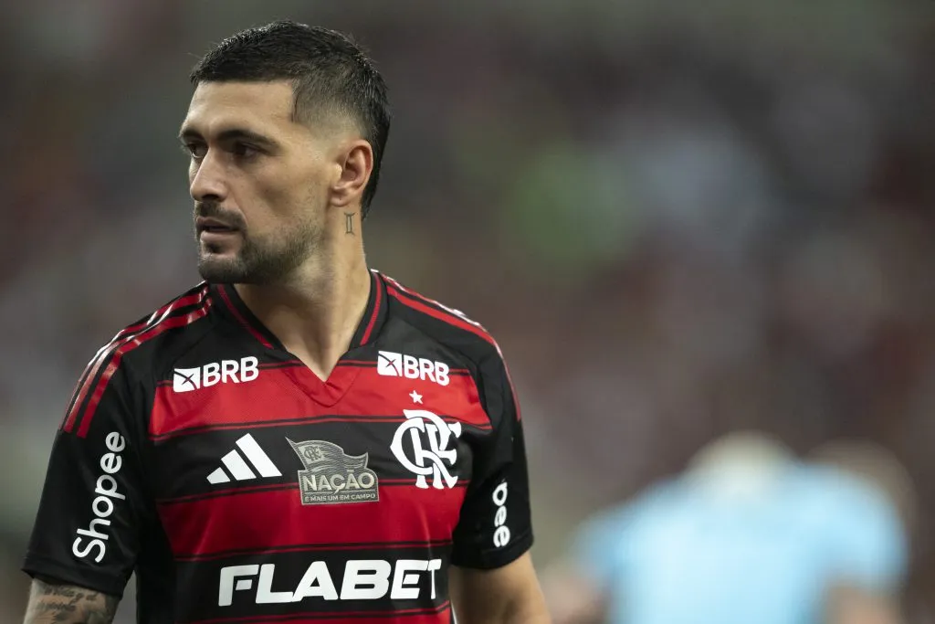 Arrascaeta será poupado e não joga em Flamengo x Botafogo. Foto: Jorge Rodrigues/AGIF