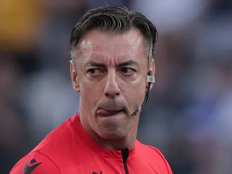 Claus expulsa Escobar em Corinthians x Santos e revolta santistas