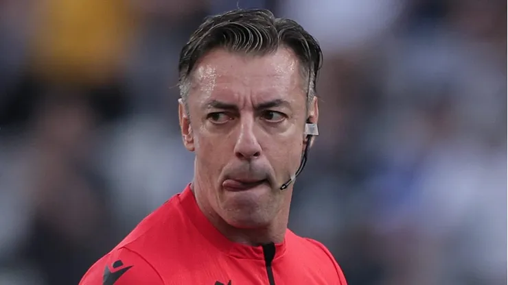 Raphael Claus foi criticado após Flamengo x Atlético-MG - Foto: Ettore Chiereguini/AGIF.
