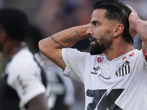 Santos perde para o Corinthians e se complica no Brasileirão
