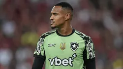 Botafogo de John empatou e não saiu do lugar na classificação