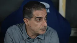 Renato Paiva, vira alvo da torcida do Botafogo após falta de reação nas mudanças diante do Flamengo