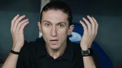 Filipe Luís não se calou sobre problema nos bastidores do Mengão - Foto: Thiago Ribeiro/AGIF