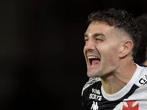 Vegetti atinge 50 gols com a camisa do Vasco