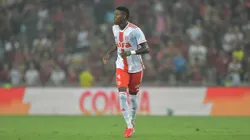 SP - RIO DE JANEIRO - 29/03/2025 - BRASILEIRO A 2025, FLAMENGO X INTERNACIONAL - Vitao jogador do Internacional durante partida contra o Flamengo no estadio Maracana pelo campeonato Brasileiro A 2025. Foto: Thiago Ribeiro/AGIF
