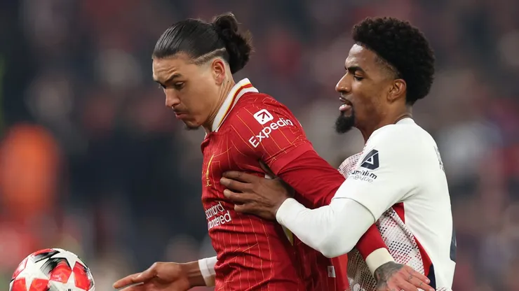Alexsandro (à direita), do Lille, está na pré-lista de Carlo Ancelotti para Seleção Brasileira