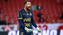 As defesas incríveis do goleiro Walter levaram a torcida do Mirassol à loucura nas redes sociais