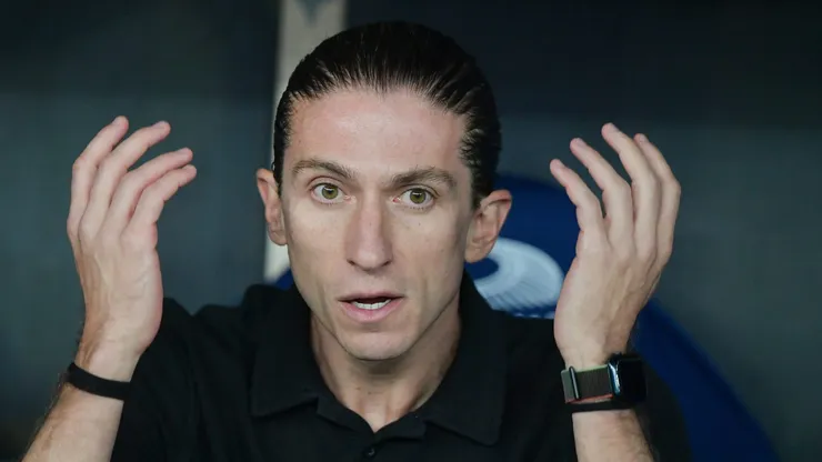Filipe Luís, técnico do Flamengo, durante partida contra o Botafogo no estádio Maracanã pelo Campeonato Brasileiro