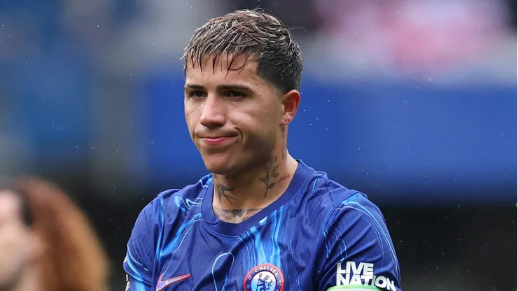 Enzo Fernández, volante do Chelsea - Foto: Harry Murphy/Getty Images