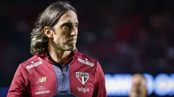 Luis Zubeldia, tecnico do Sao Paulo finalizou os preparativos para o duelo contra o Nautico com pressão dos são-paulinos na Web