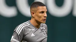 Arana virou problema para o Galo