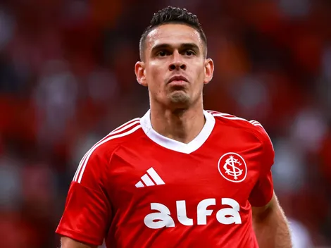 Borré vira alvo de críticas durante Internacional x São Paulo