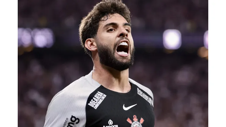 Yuri Alberto, do Corinthians, foi revelado pelo Santos.
